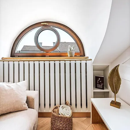 Benovsky Apartment