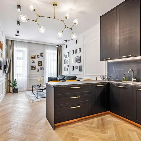 Benovsky Apartment *